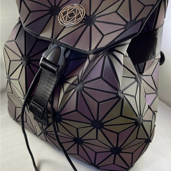 Multicolor Reflective Backpack - Picture 3 of 9